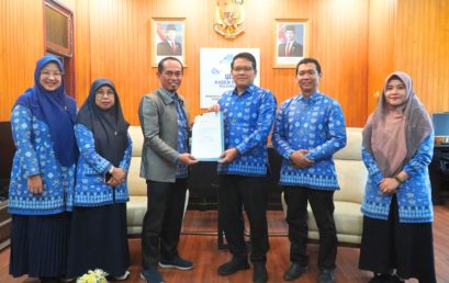 Panitia Penjaringan UIN Raden Fatah Serahkan Berkas Calon Wakil Rektor, Direktur Pascasarjana dan Dekan Periode 2025-2029