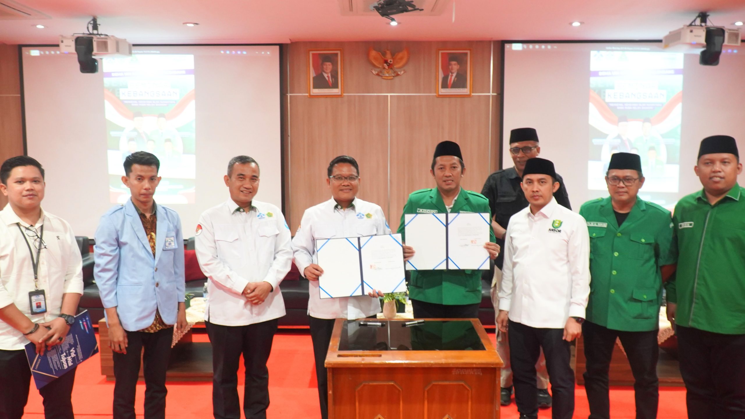 Perkuat Sinergi Pengembangan SDM dan Ekonomi Kebangsaan, UIN Raden Fatah Palembang Teken MoU dengan PP GP Ansor Perkuat Sinergi Pengembangan SDM dan Ekonomi Kebangsaan, UIN Raden Fatah Palembang Teken MoU dengan PP GP Ansor