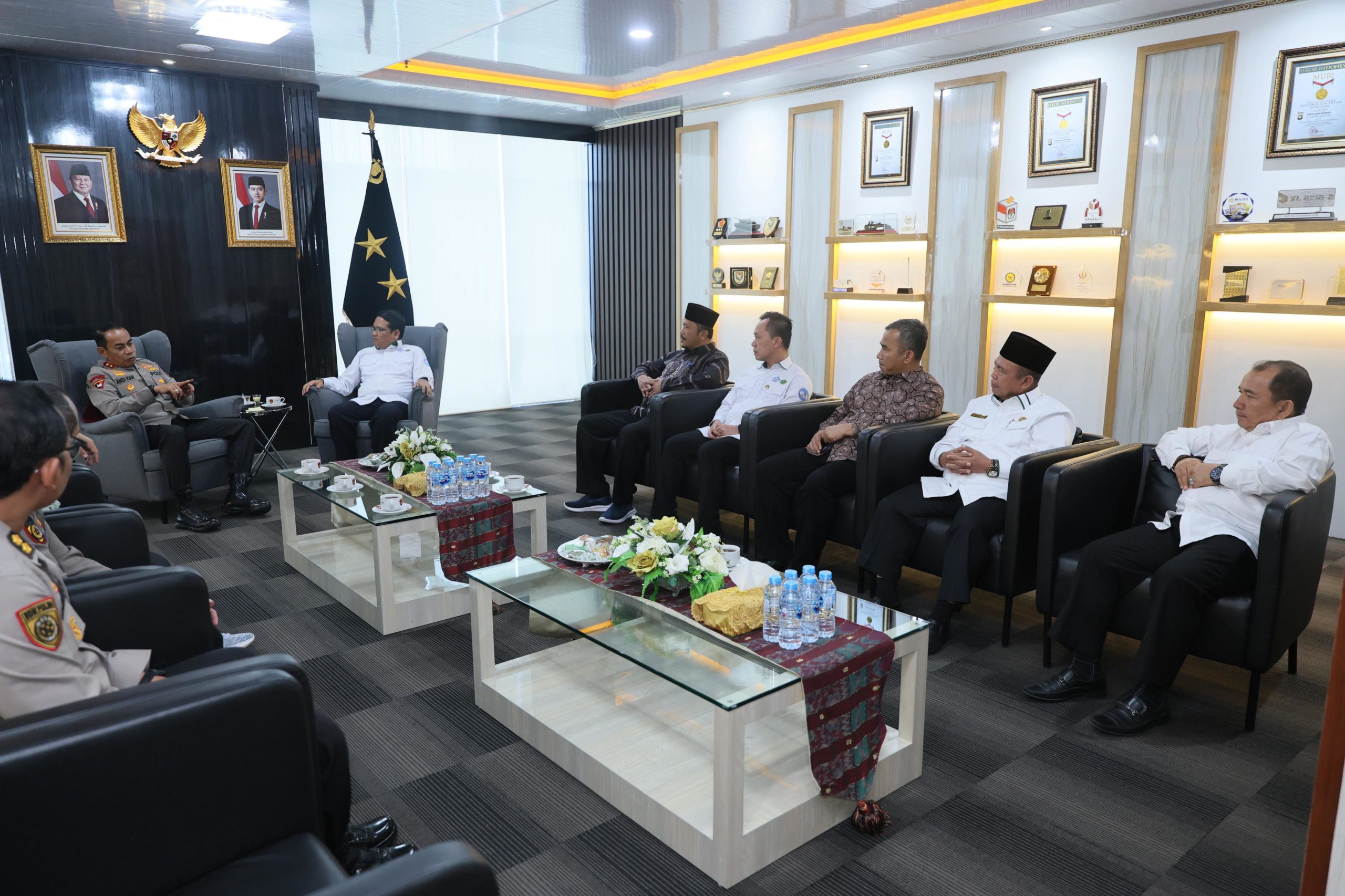 UIN Raden Fatah Palembang Jalin Sinergi Strategis Melalui Audiensi Bersama Polda Sumsel UIN Raden Fatah Palembang Jalin Sinergi Strategis Melalui Audiensi Bersama Polda Sumsel