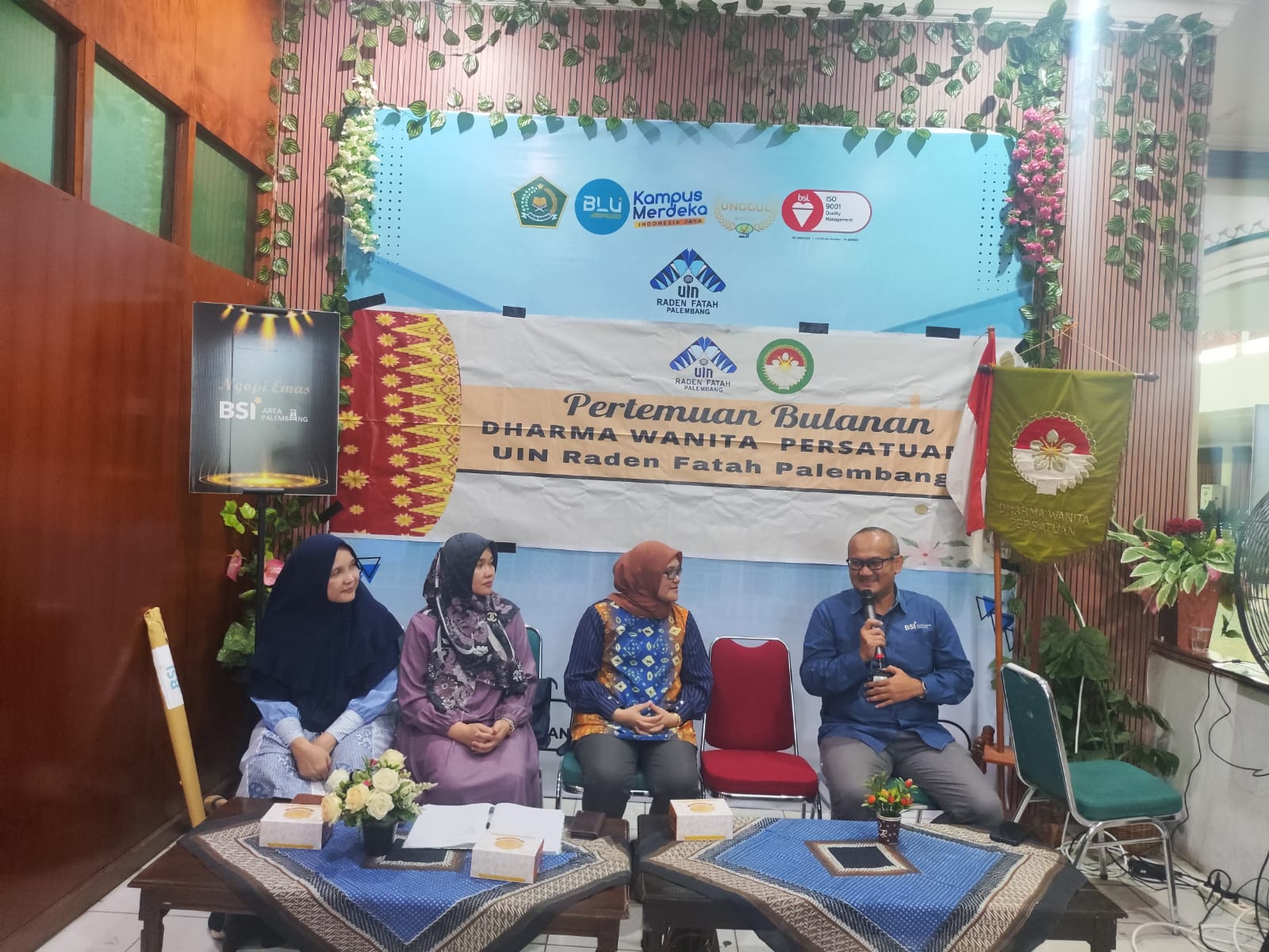 DWP UIN Raden Fatah dan Bank Syariah Indonesia Gelar Sosialisasi Literasi Keuangan…