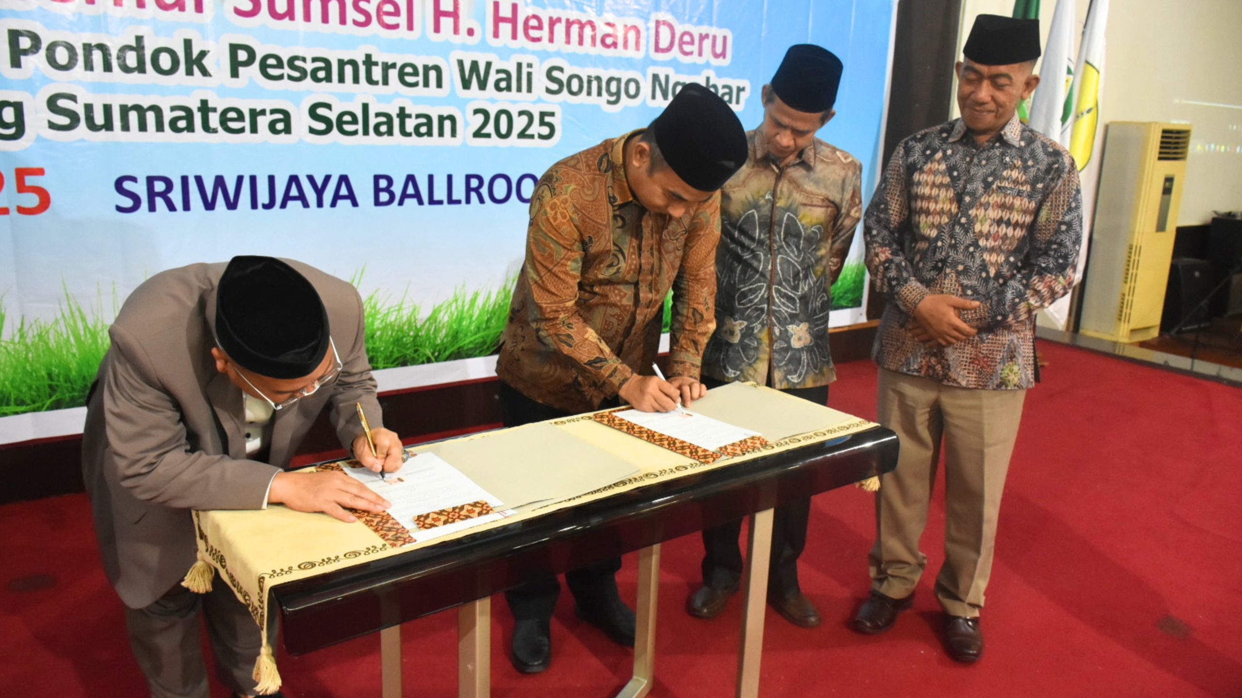 Perkuat Sinergi Akademik, UIN Raden Fatah Palembang Lakukam Penandatanganan MoU dengan HKPW…