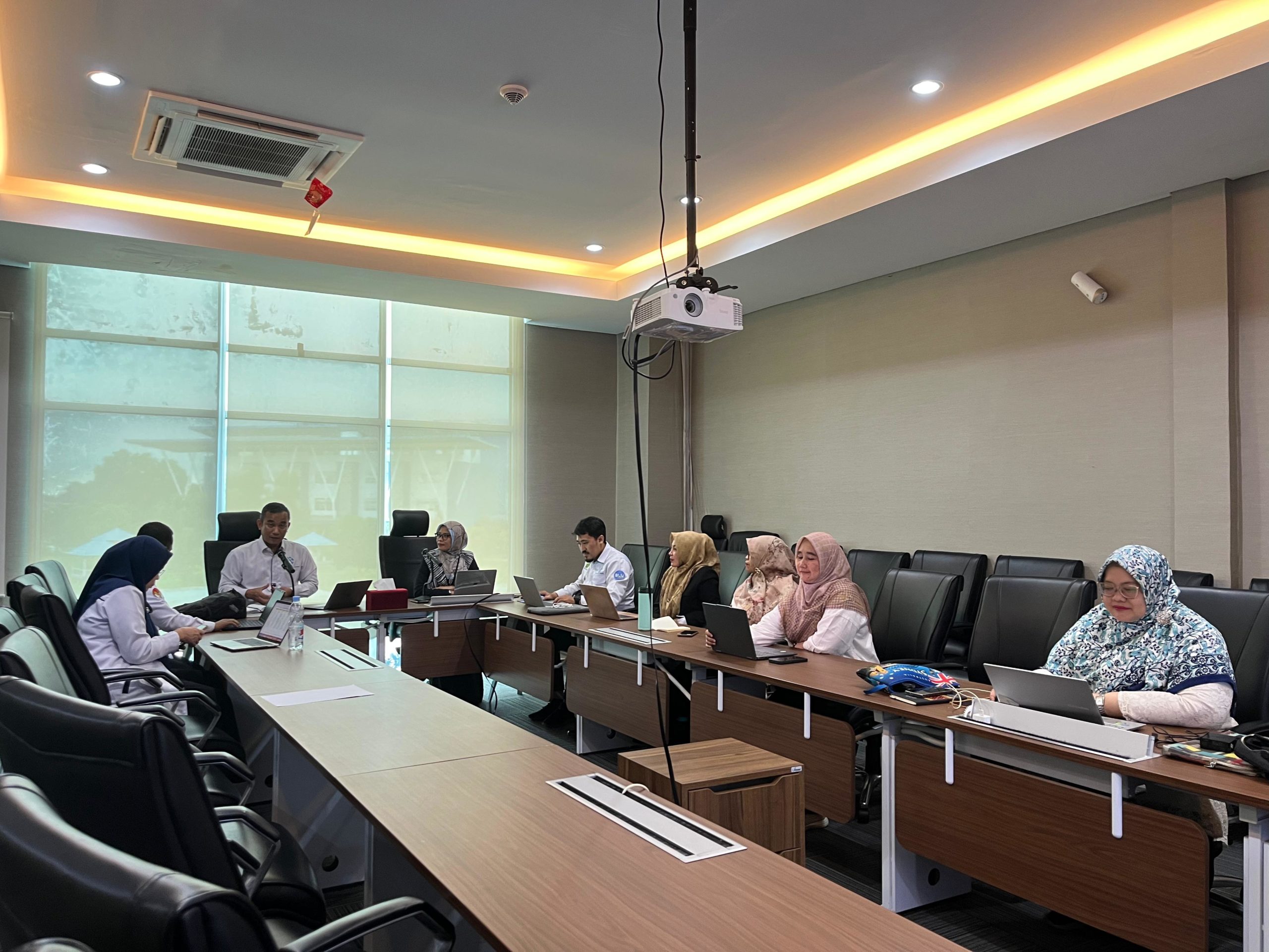 UIN Raden Fatah Gelar Rapat Pematangan Re-Submit Data Rekognisi untuk Kementerian Pendidikan Tinggi Jordan UIN Raden Fatah Gelar Rapat Pematangan Re-Submit Data Rekognisi untuk Kementerian Pendidikan Tinggi Jordan